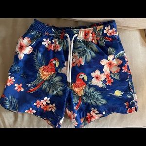 Men’s swim trunks